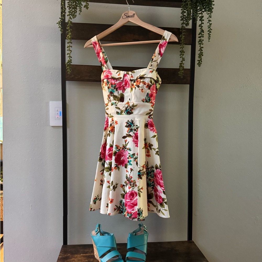 Ixiah Floral Dress with Pink and Green Accents